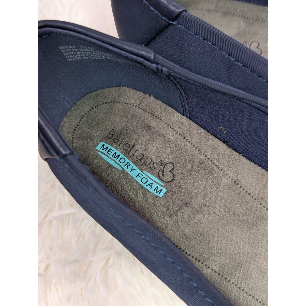Baretraps Mitsy Navy Ballet Flats Hidden Wedge Heel Women's Sz 11M Comfort New - Picture 5 of 9